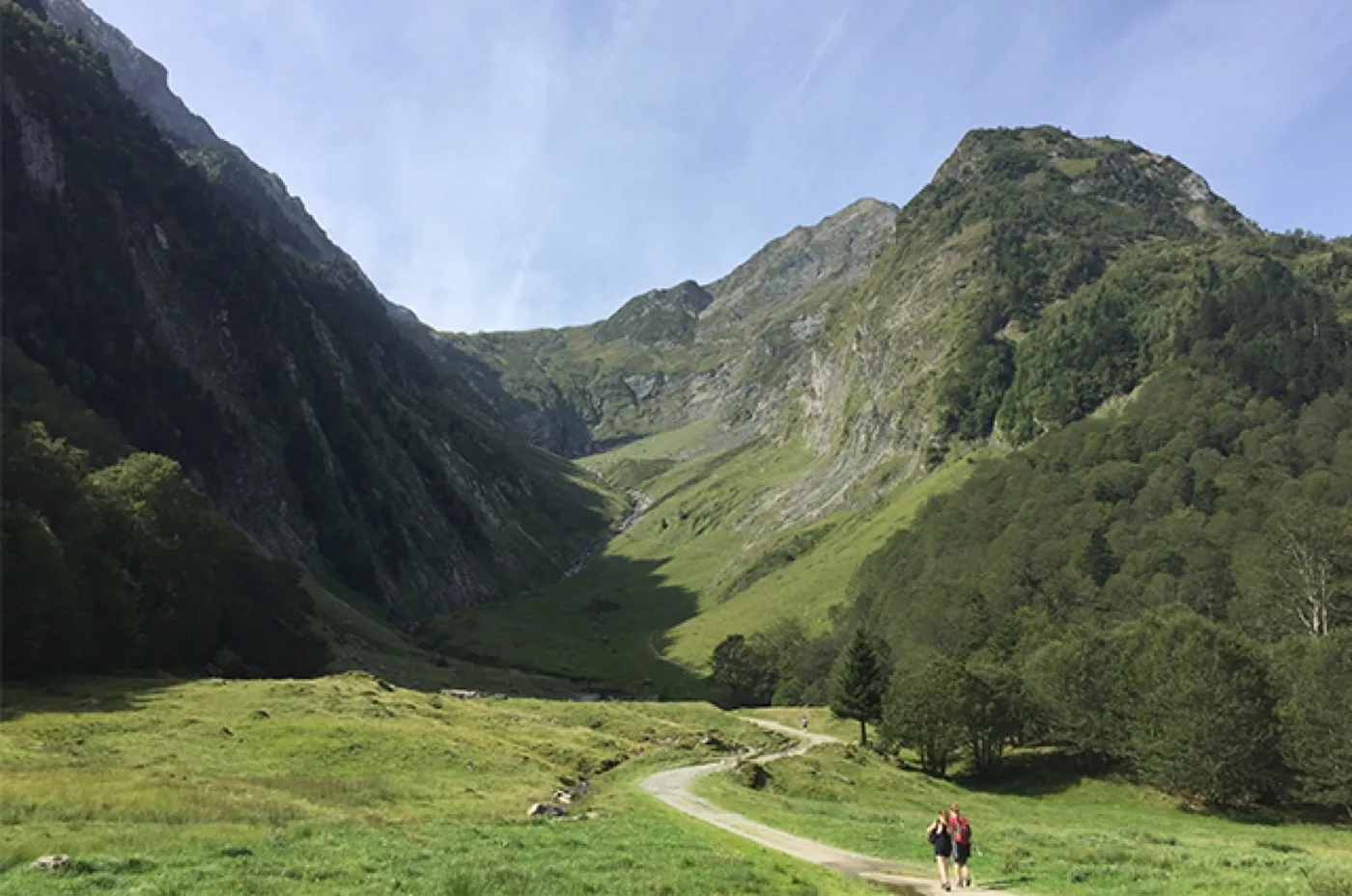 Le sentier « Sur les traces du Cerf », près de la Maison du Coué