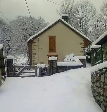 La Maison du Coué sous la neige